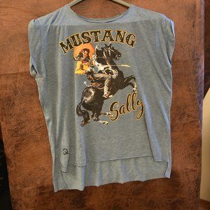 RODEO QUINCY shrug t shirt